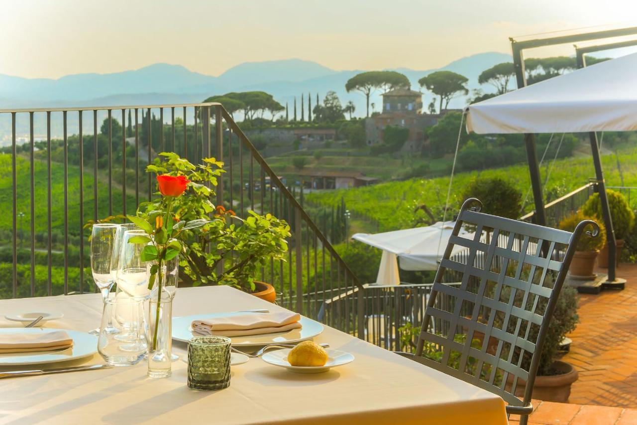 לוקה Tenuta San Pietro Luxury Hotel מראה חיצוני תמונה